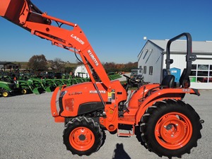 Tracteur à roues d'occasion L3301 220 CV Plus de 50 000 heures d'utilisation Origine France Testé et inspecté pour l'agriculture et l'aménagement paysager - Product Image 2