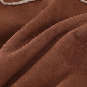 Chaqueta universitaria de piel de oveja auténtica acolchada para mujer con mangas largas teñidas transpirables al por mayor para invierno - Product Image 6