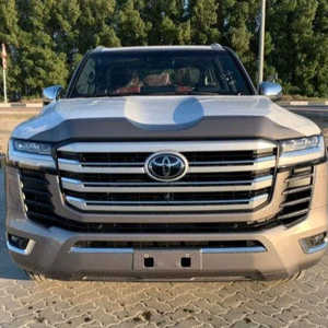 Venta Especial 2024: LAND PRADO CRUISER USADO, Motor 4.5L, Transmisión Automática, Techo Panorámico, Asientos de Cuero - Product Image 2