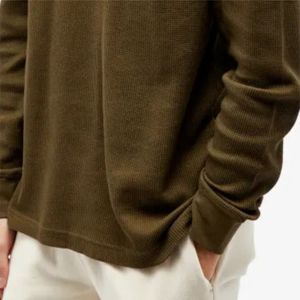 Cómoda camisa de manga larga de punto Waffle para hombre, suave, transpirable, cuello redondo, características de logotipos de pantalla, ropa informal, actividades diarias - Product Image 5