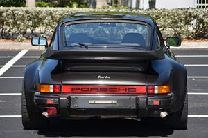 รถ Porsche 911 Turbo Coupe ปี 1982 มือสอง สภาพดี ราคาสุดคุ้ม - Product Image 5
