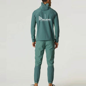 Ensemble de survêtement de sport personnalisé pour la course à pied et l'entraînement, avec cordon de serrage réglable à la taille et poche zippée - Product Image 3