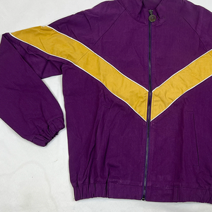 Chaqueta Universitaria de Lana y Seda Color Morado Omega y Dorado Antiguo, Personalizada para Fraternidades Griegas, Estilo Urbano, Ligera, Impermeable y Reversible para Primavera - Product Image 4