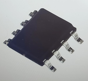 Circuit intégré d'horloge RTC MCP7940N-I/SN Microchip avec affichage année/mois/semaine/date/heure/minuterie/seconde, format 12h/24h, interface I2C, mémoire SRAM 64 octets, 1,8V/5,5V, boîtier SOIC-8, origine américaine, Mecca - Product Image 1