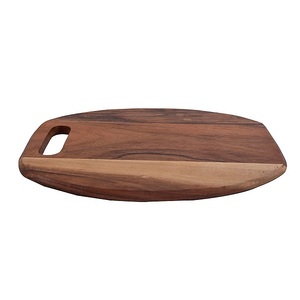 Tabla de Cortar de Madera Duradera de Calidad Superior con Acabado de Dos Tonos, Accesorios de Cocina, Tabla de Cortar a Precio de Mayoreo - Product Image 6