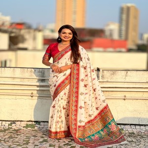Sari de Seda Viscosa Pura VASTRA COTTAGE, Tradicional Meenakari, Pallu Tejido con Zari, Borde de Arte Popular con Blusa de Brocado en Contraste - Product Image 1