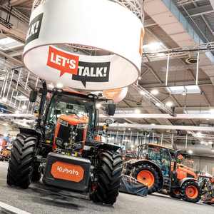 Prêt à expédier Tracteur Kubota BX25D 4X4WD Tracteur à roues haute capacité avec composants de boîte de vitesses à noyau Excellent rapport qualité-prix! - Product Image 4