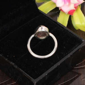 Anillo de piedras preciosas de turmalina ahumada de Estilo Vintage al por mayor, ajuste de bisel de plata de ley chapado en rodio ovalado 14x10mm principal de platino - Product Image 4