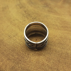 Diseño trenzado Moda Artesanal Hecho a mano 925 Starling Silver Bohemian Ring Big Designer Bohemian Ring - Product Image 2