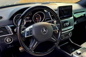 Mercedes-Benz GL63 AMG 2016 Usado, Motor V8 Biturbo de 550 hp - Product Image 4