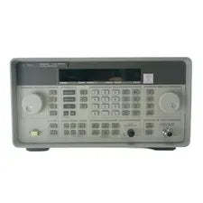 เครื่องกำเนิดสัญญาณสังเคราะห์สำหรับยานยนต์ Agilent 8648C รูปคลื่นไซน์ตั้งแต่ 9 กิโลเฮิรตซ์ถึง 3.2 กิโลเฮิรตซ์ - Product Image 4