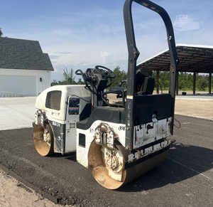 Tractor de ruedas B-O-B-C-A-T BCA24 de 2005 con motor y caja de cambios, listo para enviar - Product Image 5