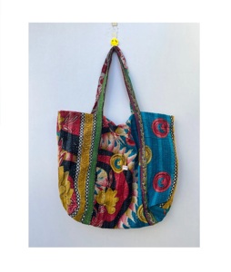 กระเป๋าโท้ทผ้าคอตตอนสวยๆ,สินค้ามาใหม่กระเป๋าสะพายไหล่สไตล์วินเทจทำด้วยมือของอินเดีย - Product Image 1