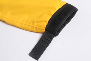 Chaqueta Impermeable Cortavientos para Hombre con Cuello Alto, Logotipo Frontal, Costuras Selladas y Recubrimiento Personalizado, Ideal para Trabajo y Reparto - Product Image 5