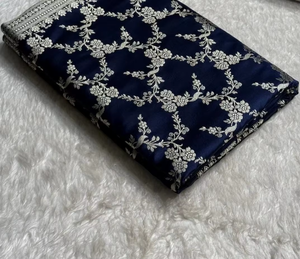 Hermosas cortinas ligeras tejidas a mano, sari de chifón Mashru, tejido Banarasi, tela suave de secado rápido, protección solar, ropa de fiesta - Product Image 4