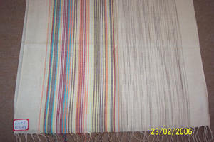 Nueva moda diseño Floral mujer 100% viscosa chal largo invierno otoño bufanda estola con logotipo personalizado bufandas tradicionales chales - Product Image 5