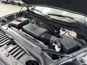 Chevrolet Silverado 1500 LT Trail Boss 2024 Limpia - Product Image 5