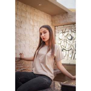 เสื้อยืดผู้หญิงขาวดำกาแฟ - Product Image 2