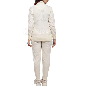 Survêtements OEM de haute qualité pour femmes 100 % coton, ensembles tendance grandes tailles, respirants, avec logo personnalisé, légers, très demandés - Product Image 2