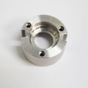 Pièces en aluminium et acier inoxydable usinées CNC au Vietnam - Services d'électroérosion à fil et de brochage - Tailles personnalisées - Product Image 1