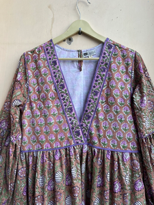 Maxi bohème | robe en coton fleuri robe longue maxi tenue décontractée traditionnelle longue encolure en V robe maxi bohème - Product Image 6