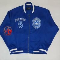 Blouson Bomber Matelassé Décontracté Bleu pour Femme avec Col Zippé et Écusson Brodé Zeta Phi Beta en Tissu Satiné – Collection Automne