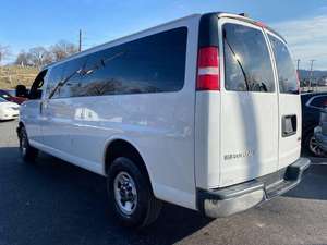 Camioneta G M C Savana 3500 LT 2020 Usada - Lista para Enviar - Product Image 5