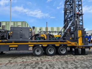 อุปกรณ์ขุดเจาะบ่อน้ำลึกลึก1000-1300-1500เมตรติดตั้งบนรถพ่วงพร้อมเครื่องยนต์ชั้นเดียว - Product Image 4