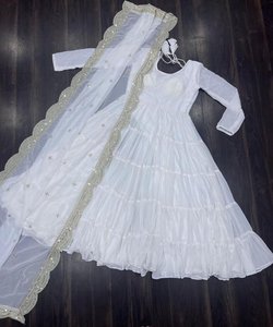 Dernier modèle de salwar kameez en georgette avec broderie, pishwas anarkali dupatta, tenue de soirée/mariage, en stock, vêtement ethnique en coton - Product Image 6