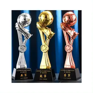 Mới nhất vàng bạc đồng màu long lanh pha lê Trophy giải thưởng Trophy bán buôn bức tượng khởi động với khắc bóng đá bóng nóng bán