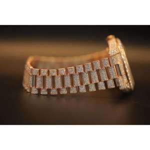 นาฬิกาข้อมือผู้ชาย ตัวเรือนสแตนเลสสตีล ระบบจักรกลโบราณ หรูหรา ประดับเพชรโมอิสซาไนต์สีทอง หน้าปัดสีน้ำเงินคริสตัลแซฟไฟร์ - Product Image 3