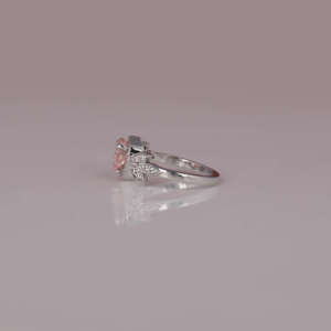 Bague de luxe personnalisée en forme de cœur avec diamant cultivé en laboratoire plaqué or blanc massif 18 carats avec certificat IGI pour femme-Coeur rose - Product Image 2