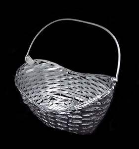 Handmade Round Shape Metal <b>Gift</b> <b>Hamper</b> Basket Superior Quality Gold Color Metal <b>Wedding</b> Basket in India - Product Image 2