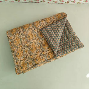 Couverture en coton Kantha indien, imprimé en blocs, couvre-lit fait à la main, couverture d'hiver confortable, décoration d'intérieur, literie matelassée - Product Image 3