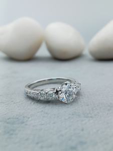 Anillo de boda de compromiso solitario de lujo personalizado VVS Moissanite diamante 925 oro/plata moda 100% regalos aniversarios - Product Image 4