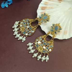 Grossiste indien Fabricant de bijoux Boucles d'oreilles de mariée Chandbali en fausse perle de cristal Bijoux de mode indiens pour femmes - Product Image 2