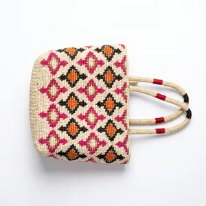 Sac fourre-tout décontracté pour femme en raphia, motif géométrique fait main, style bohème, ouverture supérieure, deux poignées, usage quotidien, capacité 3L+ - Product Image 4