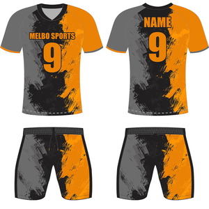 เสื้อฟุตบอลสำหรับผู้ชายเสื้อฟุตบอล100% ผ้าโพลีเอสเตอร์ชุดกีฬาแบบลำลอง - Product Image 3