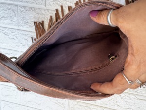 Bolso Bandolera de Cuero con Flecos, Diseño 2026, Estilo Bohemio, de Cuero Genuino, Multiusos para Mujer - Product Image 6