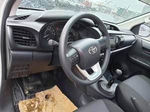 Toyota Hilux Revo 2023 Usada, Económica y en Excelente Estado, Cabina Simple, Paquete de Seguridad, Motor 2.4L Turbo Diésel, Lista para Enviar - Product Image 5