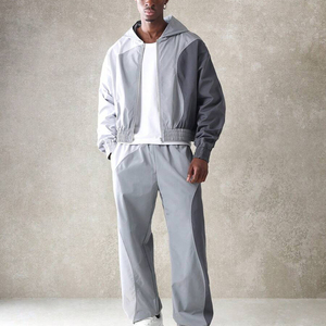 Ensemble deux pièces personnalisé en nylon léger et respirant pour hommes, survêtement coupe-vent, vestes surdimensionnées avec patchwork de style streetwear - Product Image 1