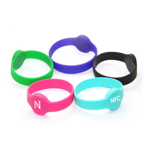 Adjustable Silicone RFID Bracelet Mifare Classic NFC Wristband