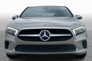 Newly Used 2020 Mercedees-Benzs A 220 FWD -Ready to Ship - Product Image 3