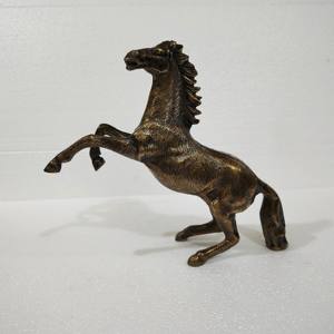 Sculpture de cheval en métal de style moderne avec statue de cheval en laiton antique avec base - Product Image 2