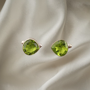 Boutons de manchette artisanaux en pierre de péridot, sertis dans de l'argent sterling 925, bijoux unisexes faits à la main, élégants, pour occasions formelles, cadeau - Product Image 6