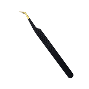 Pinzas para pestañas de acero inoxidable de alta calidad con punta de fibra negra dorada de 45 90 grados y etiqueta privada con logotipo personalizado - Product Image 1