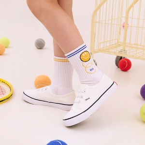 Calcetines Deportivos Acolchados para Niños, Diseño Personalizado, Calcetines Atléticos Suaves, Ideales para Deportes Juveniles, Actividades Diarias y al Aire Libre - Product Image 5