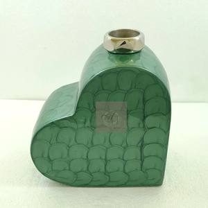 Urne funéraire en aluminium pour adulte, en forme de cœur vert, avec couvercle à vis poli pour les cendres humaines - Product Image 4