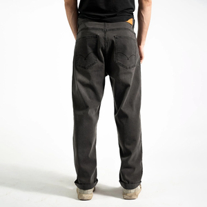 Jeans pour hommes décontractés à jambe droite, respirants, durables, stretch, taille mi-haute, marque distributeur OEM, lavage moyen - Product Image 5