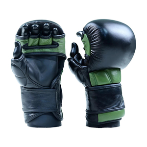 Gants de sparring, équipement d'entraînement pour une utilisation active, équipement de sport pour activités sportives - Product Image 1